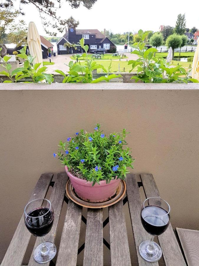 Regatta - A Lakeview Apartment In Thorpeness - Aldeburgh Coastal Cottages 외부 사진