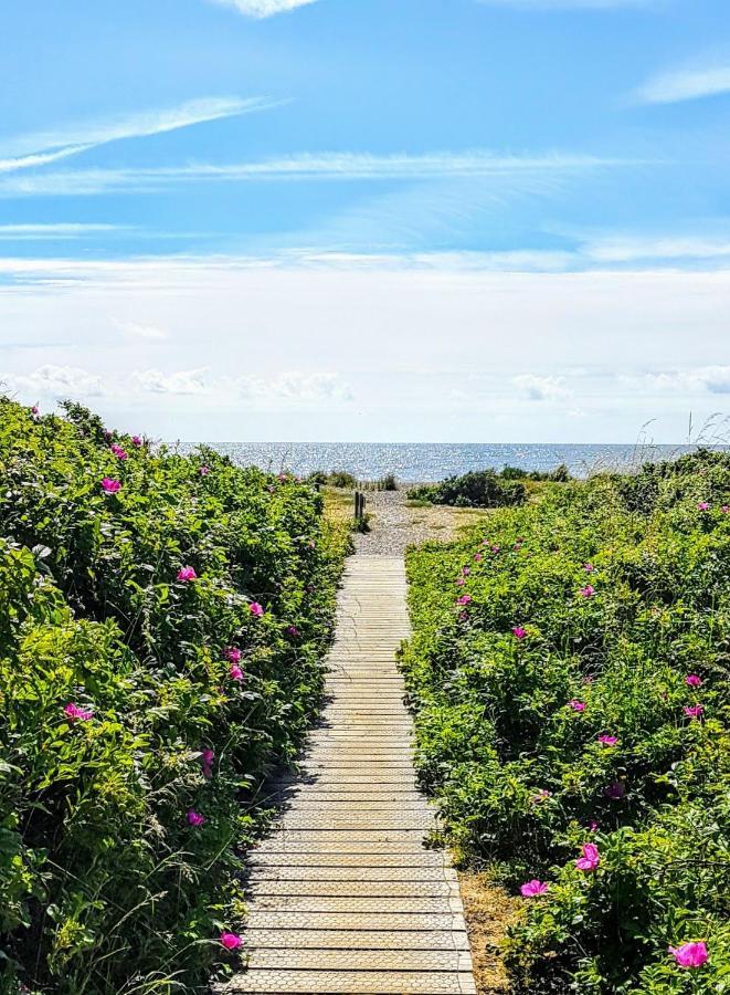 Regatta - A Lakeview Apartment In Thorpeness - Aldeburgh Coastal Cottages 외부 사진